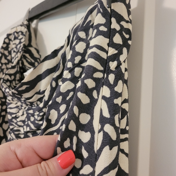 Brand new with tags H&M Maternity Skirt - Picture 4 of 5